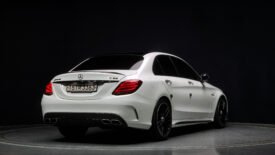 MERCEDES C63 AMG W205
