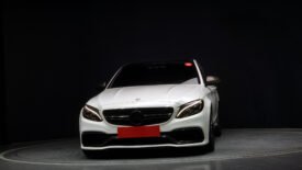 MERCEDES C63 AMG W205